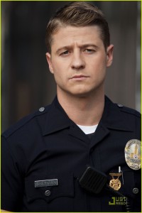ben-mckenzie-southland-season-3-01